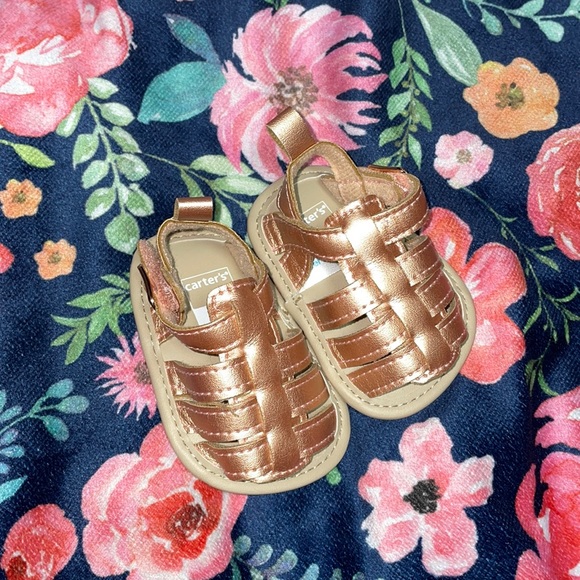 Carter’s Sandals NEVER WORN - Picture 1 of 3
